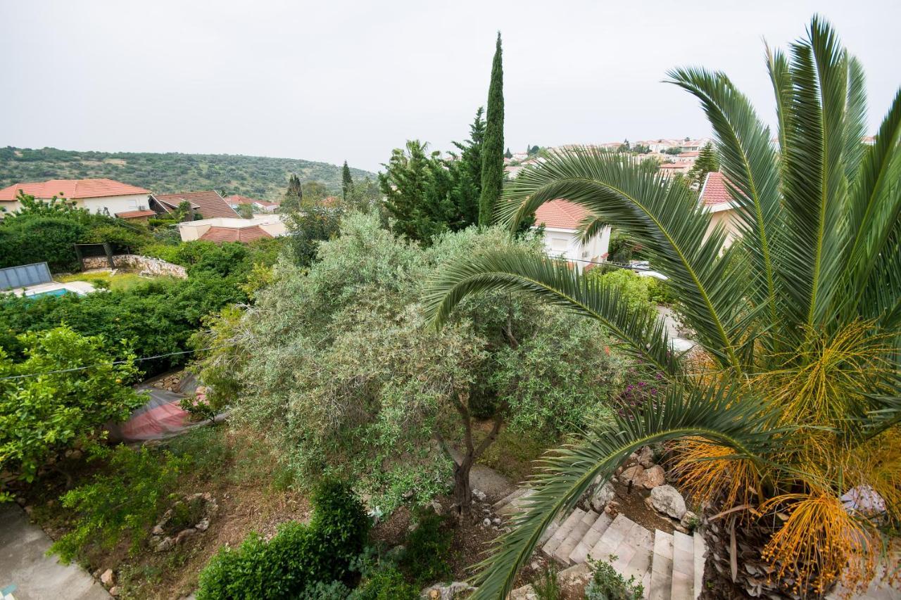 Homey Suite In Zichron Yaakov Zikhron Ya'akov Ngoại thất bức ảnh